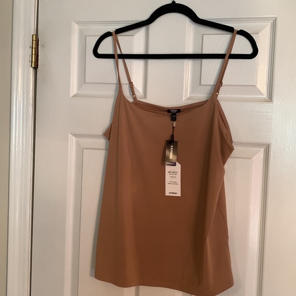 XPress new with tags brand new Caramel color jacket and Cami silky fabric - Picture 4 of 4